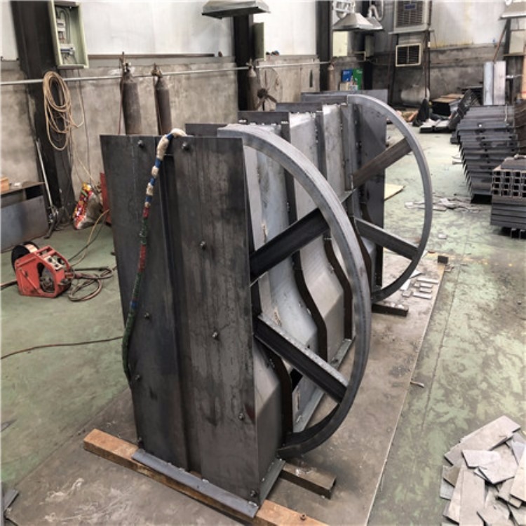 隔離墩模具36